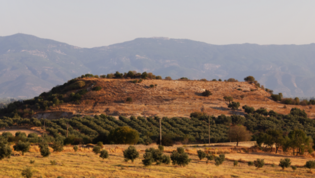 Der Kalabaktepe von Süden