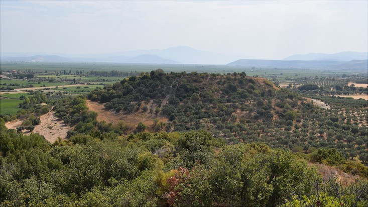 Der Kalabaktepe von Westen